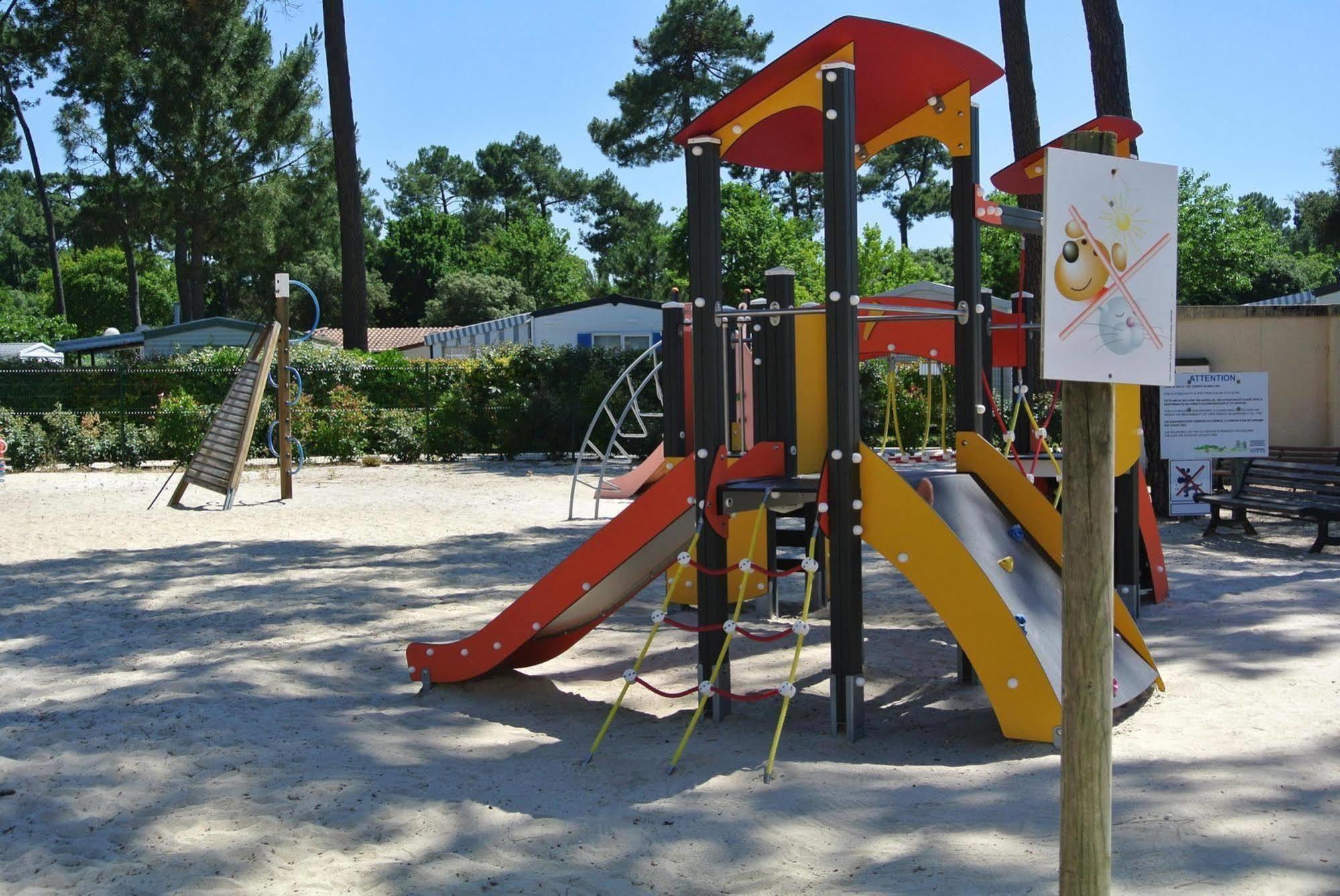 Camping Officiel Siblu La Pignade Ronce-les-Bains Exterior foto
